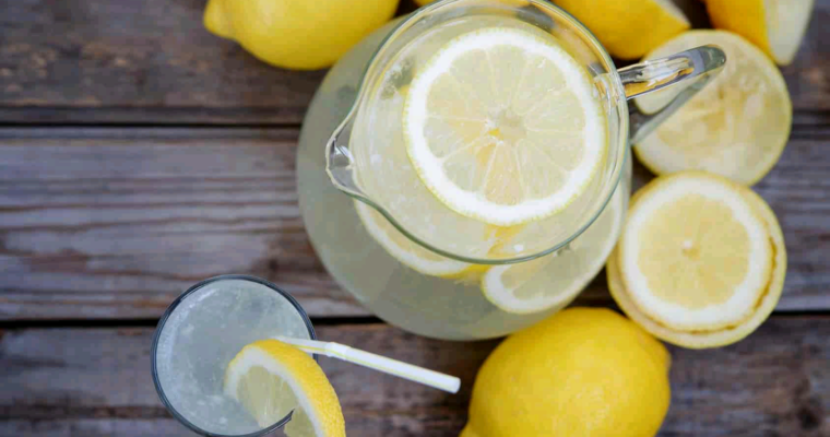 Unveiling the Health Benefits of Drinking Lemon Water