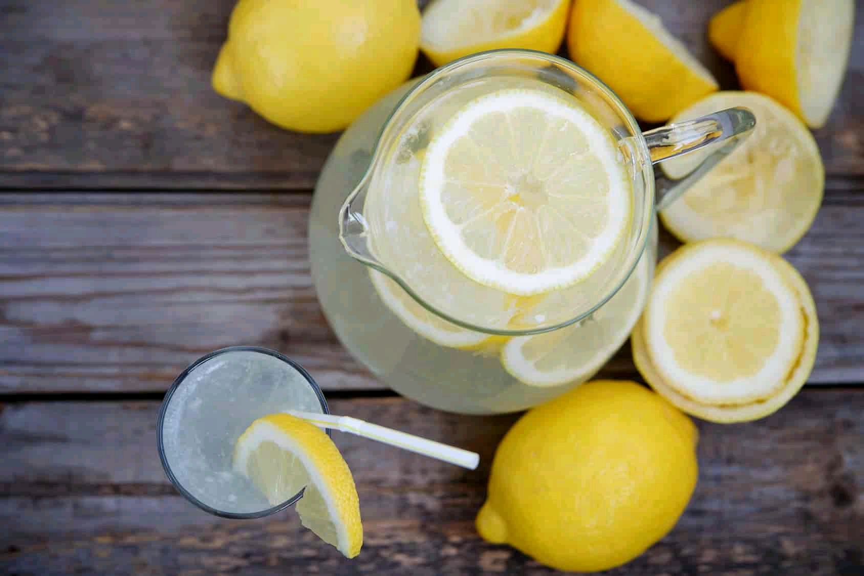 Unveiling the Health Benefits of Drinking Lemon Water